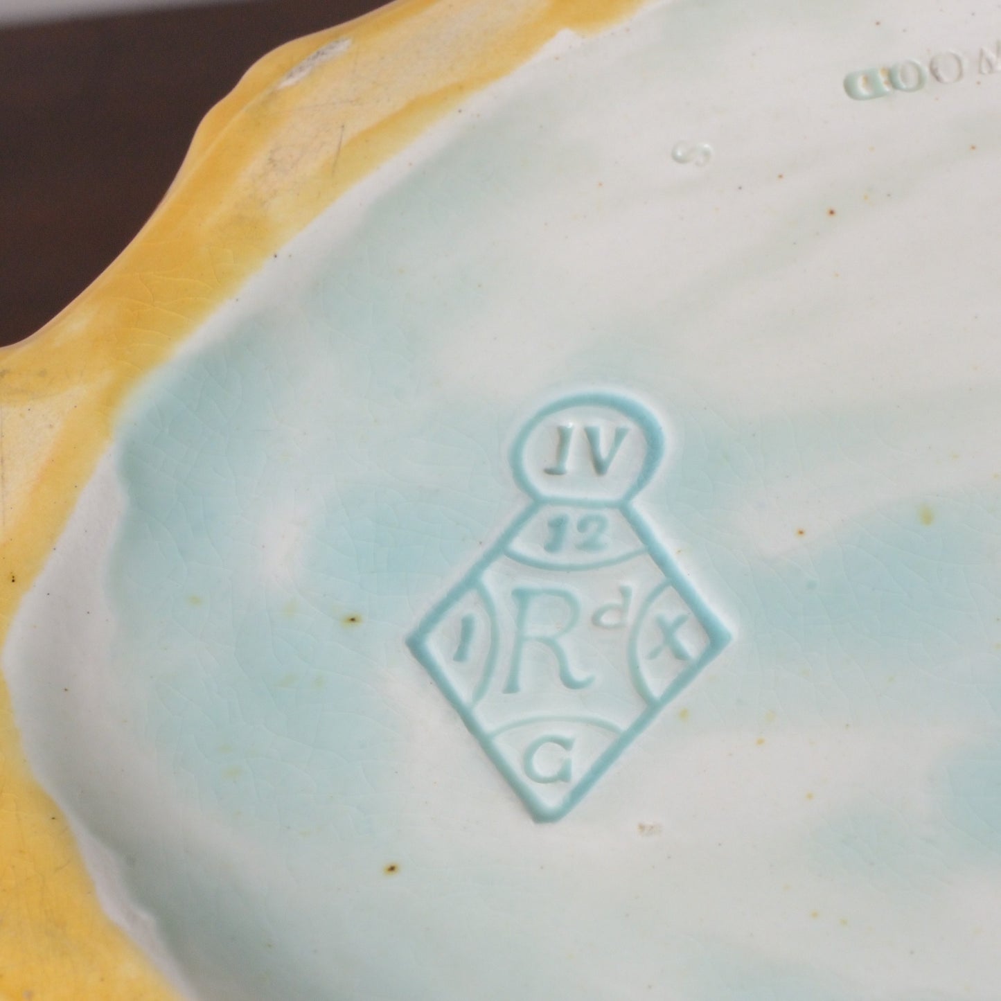 A Wedgwood Majolica Pie Dish