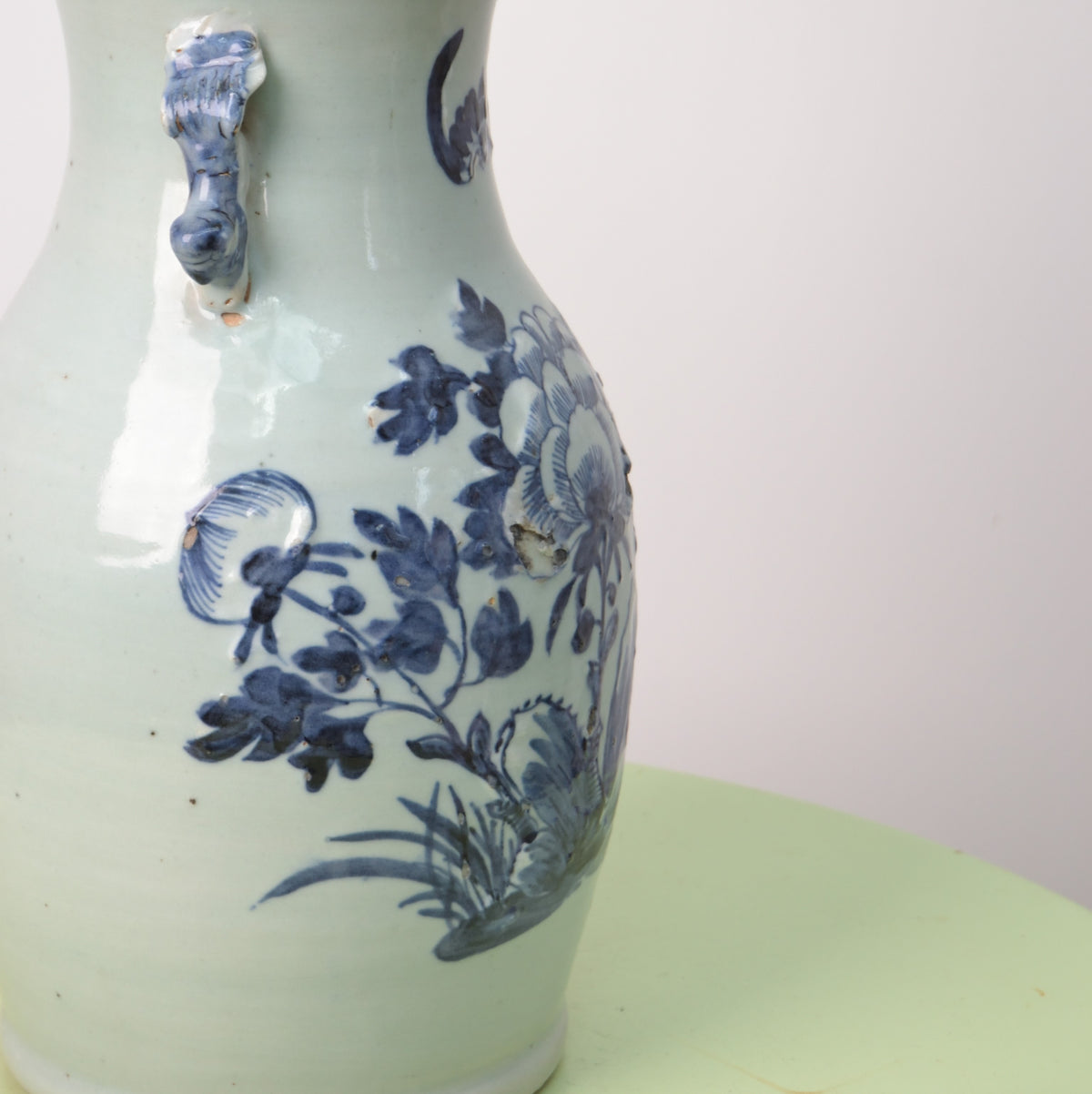 A Chinese Porcelain Vase
