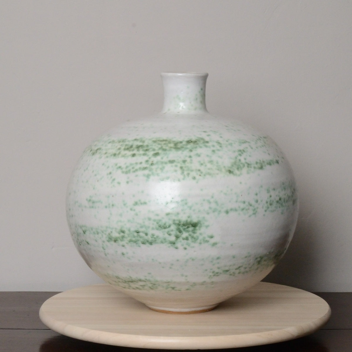 Studio Vase by Matthew Tyas