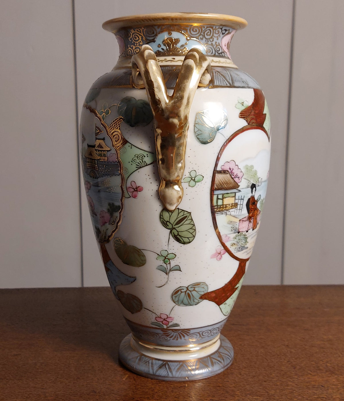 A Pair of Early 20th Century Noritake Vases