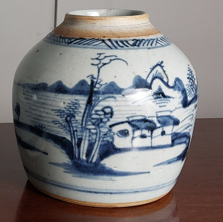 Three 18th Century Chinese porcelain jars